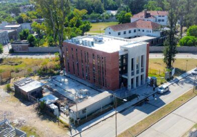 La nueva Casa de la Provincia próxima a terminarse