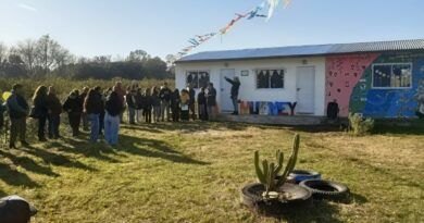 Ruca Hueney y dos salones nuevos para su alumnado